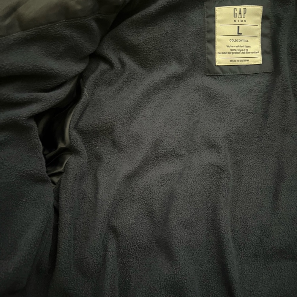 GAP Colorblock Puffer Jacket - Picture 5 of 5